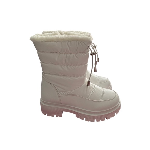 Kayleen Shoes - White Quilted Puffer Snow Boots Faux Fur Trim Lug Sole Ski Après Winter Womens 6